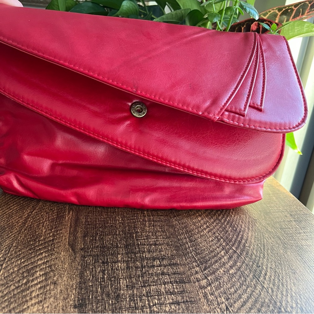 Vintage Red Clutch Bag - Picture 11 of 12